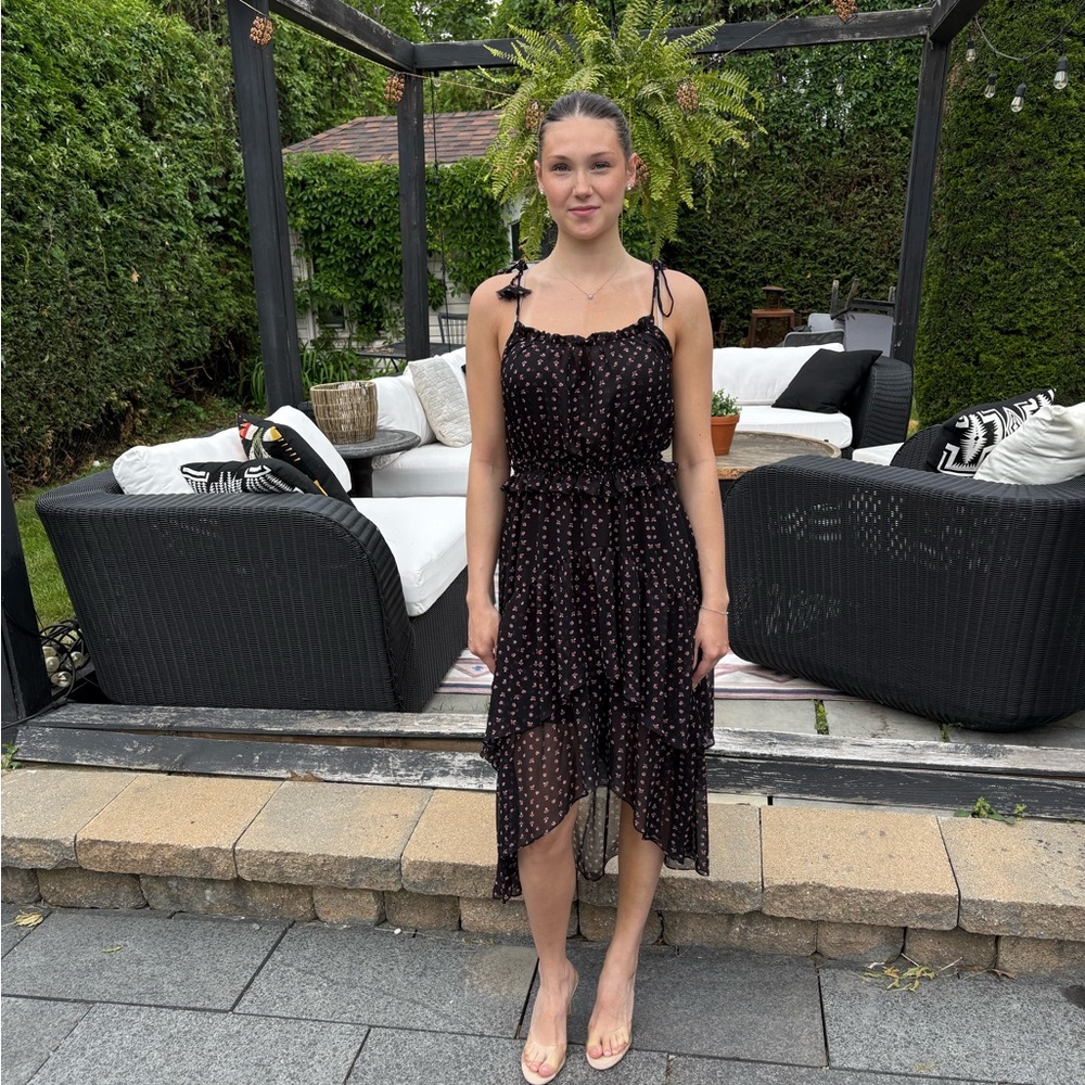 Beautiful Misa Los Angeles never worn summer dress!